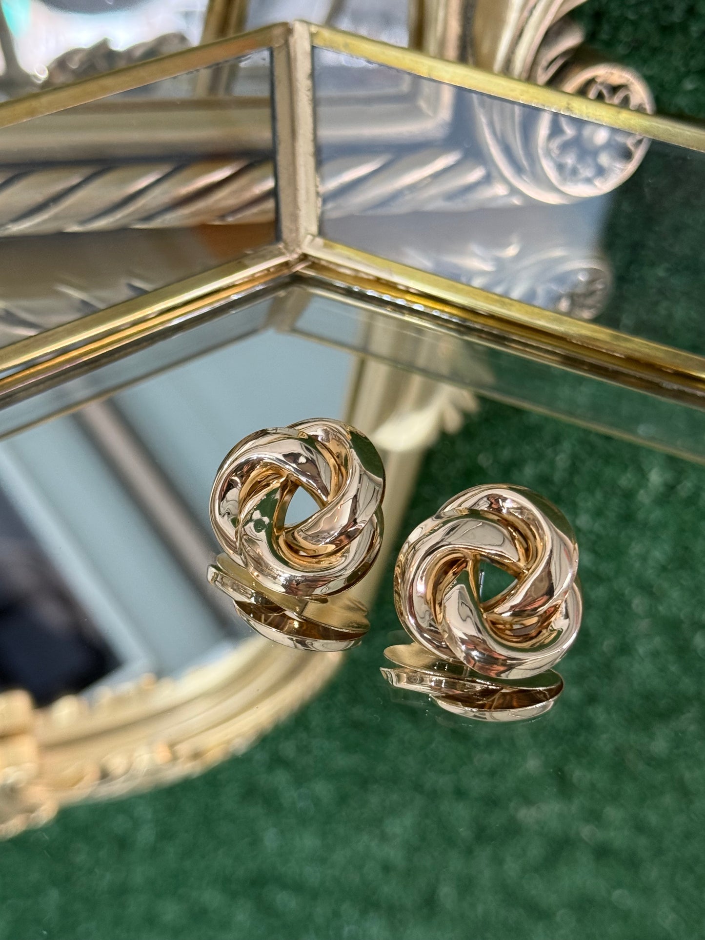 Puffy Knot Stud Earrings (Gold)