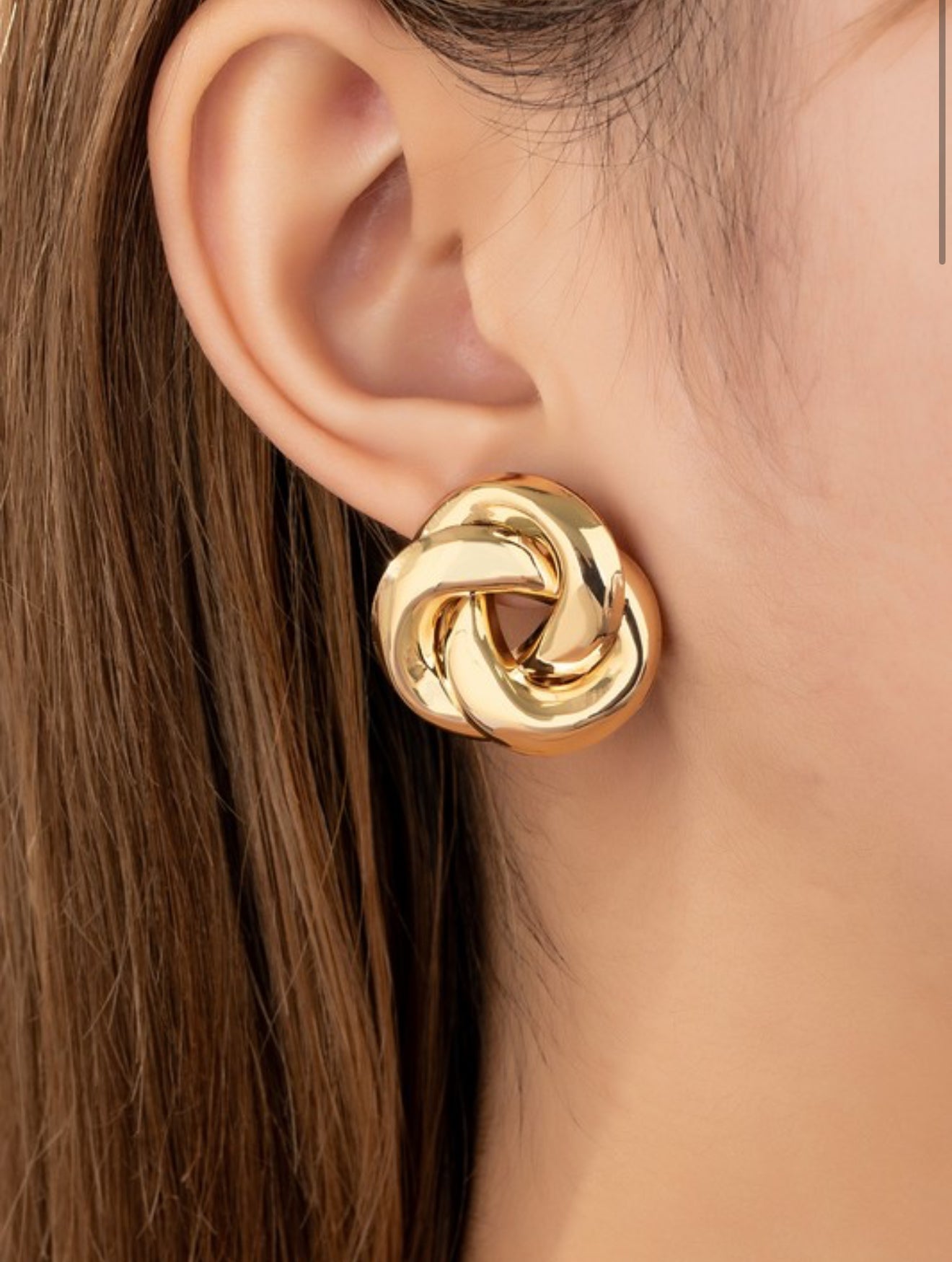 Puffy Knot Stud Earrings (Gold)