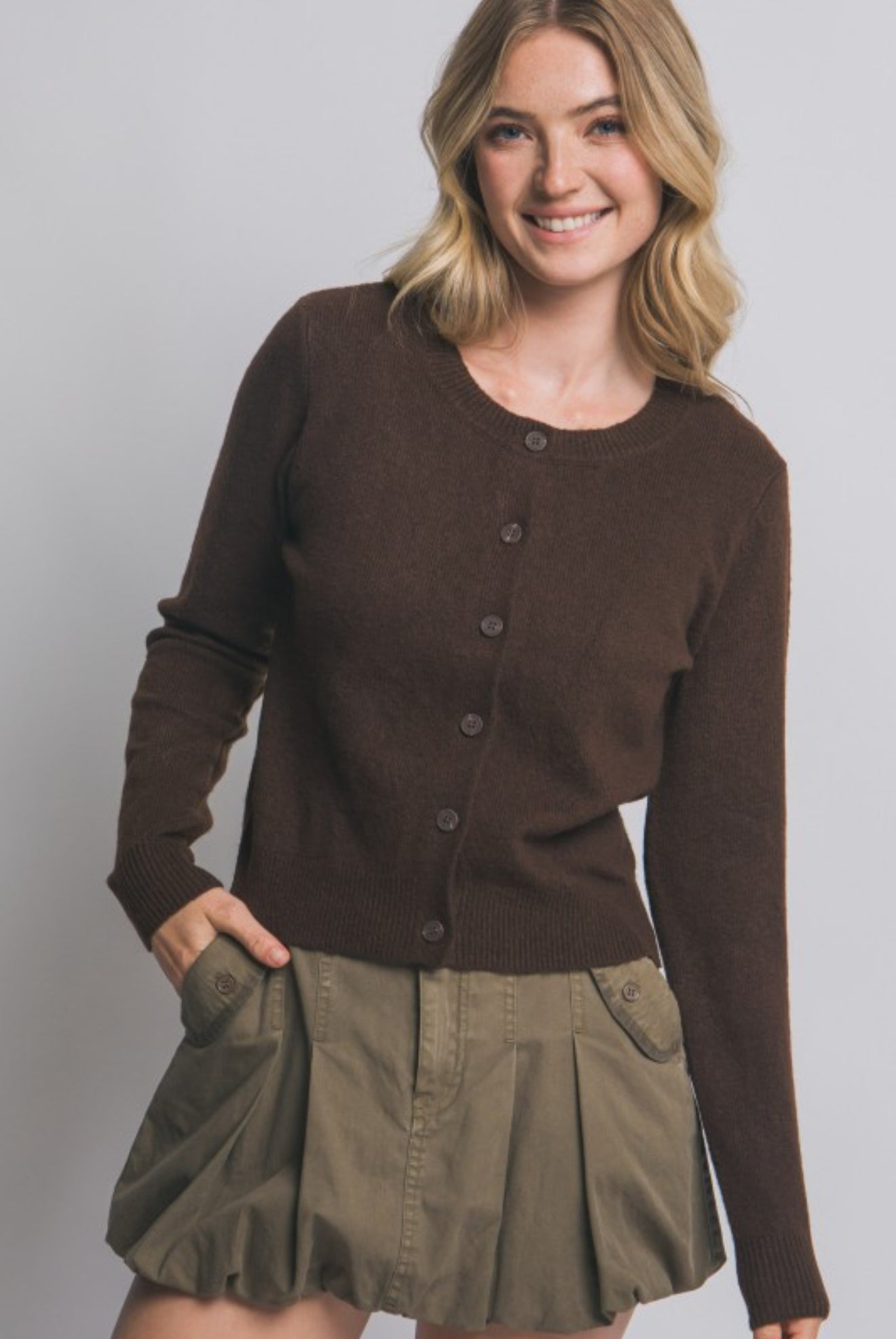 Zoe Crew Neck Button-Up Cardigan (Brown)