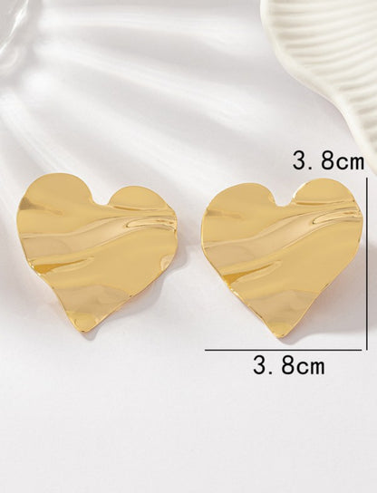 Wavy Heart Earrings