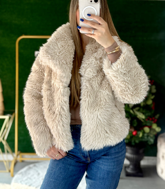 Holiday Faux Fur Coat (Tan)