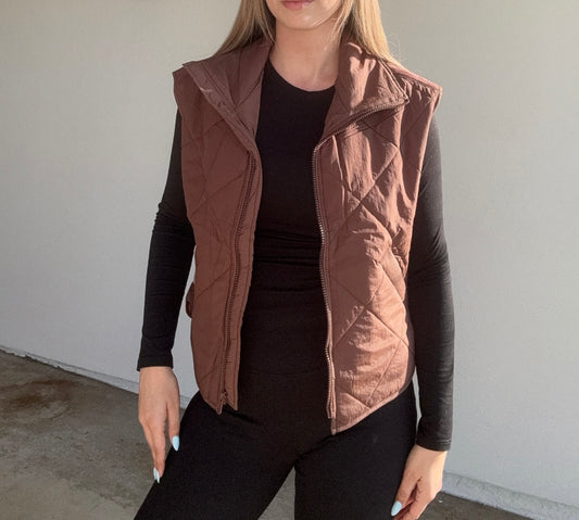 April Quilted Puffer Vest (Chocolate)