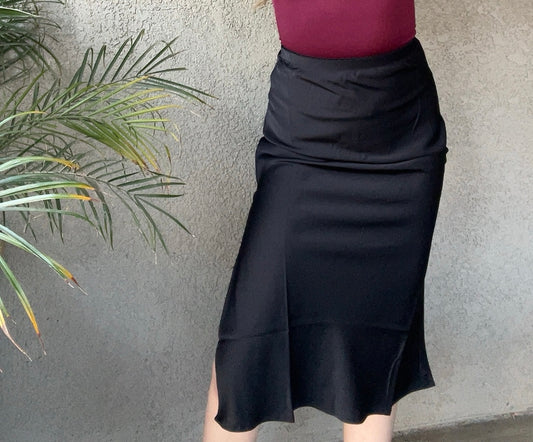 Fall Must-have Satin Skirt (BLACK)