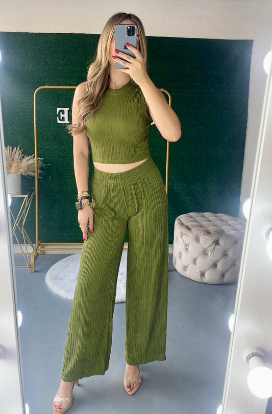 Style St. Two Piece Set (Cactus)