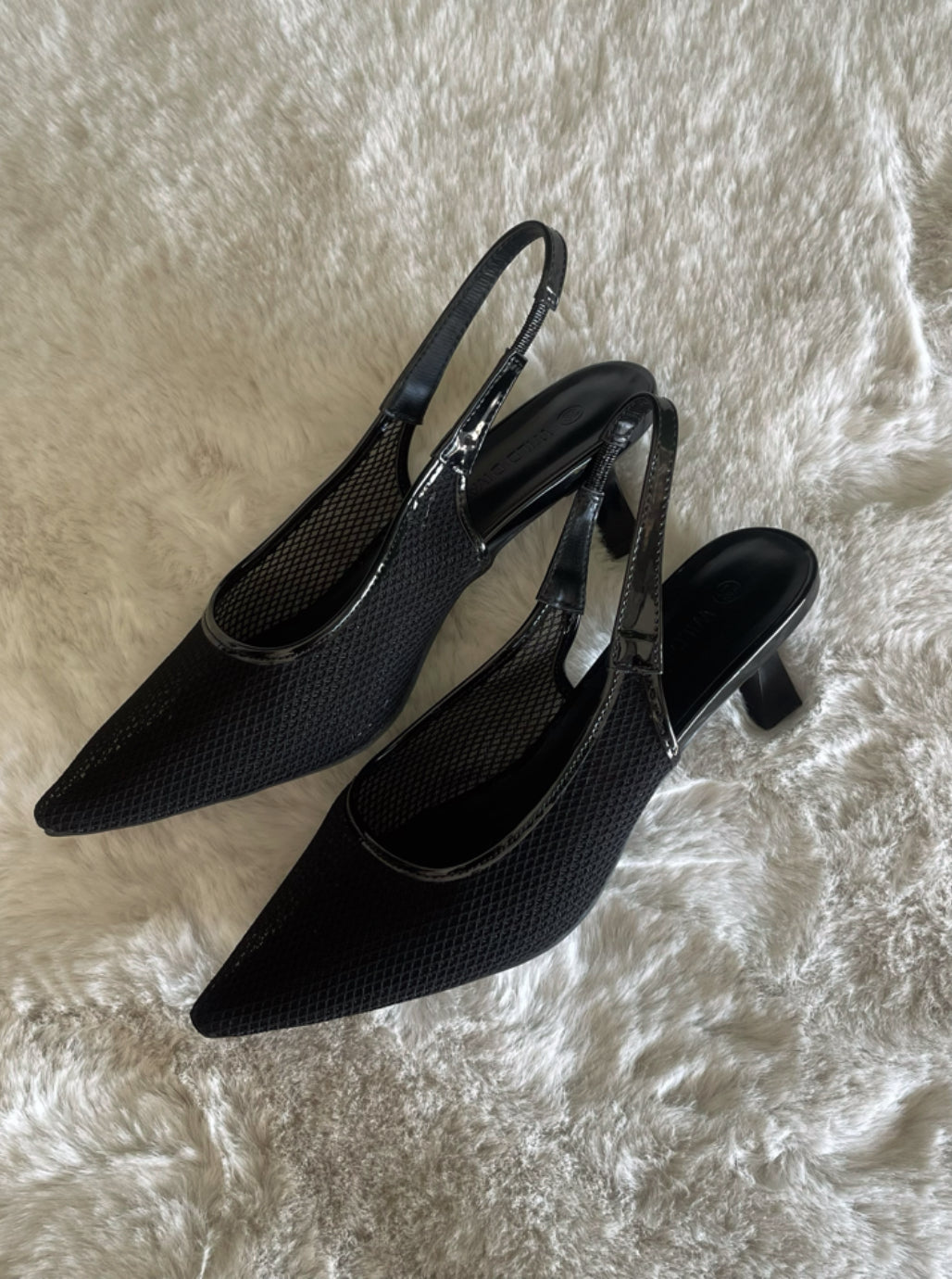 IT GIRL Mesh Pumps (Black)